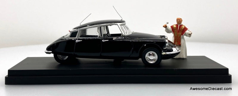 RARE!! 1958 Citroen DS19 Prestige Papa Giovanni XX111 (Pope's Car) 1:43 Diecast Model Car by Rio