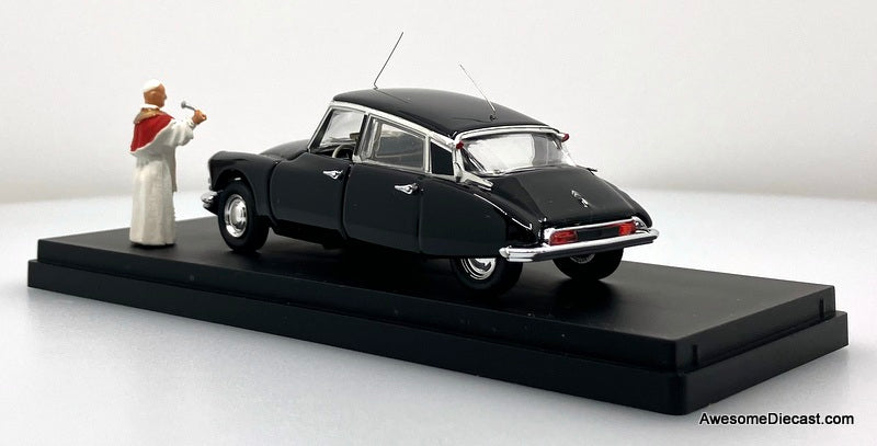 RARE!! 1958 Citroen DS19 Prestige Papa Giovanni XX111 (Pope's Car) 1:43 Diecast Model Car by Rio