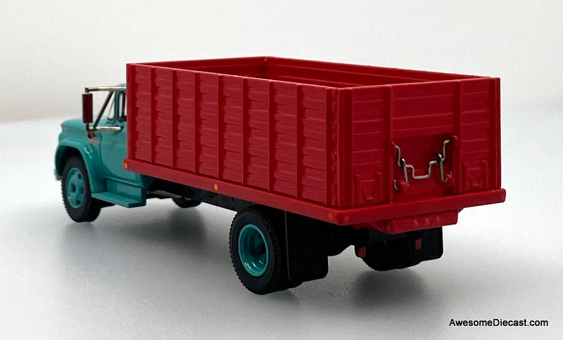 1963 GMC 4000 Single Axle Grain Truck, Turquoise 1:64 Diecast Model Truck DCP by First Gear