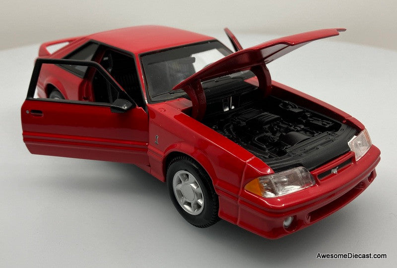 Maisto 1:24 1993 Ford Mustang SVT Cobra, Red