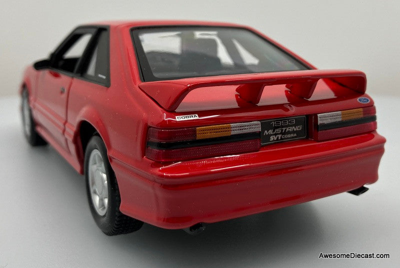 Maisto 1:24 1993 Ford Mustang SVT Cobra, Red