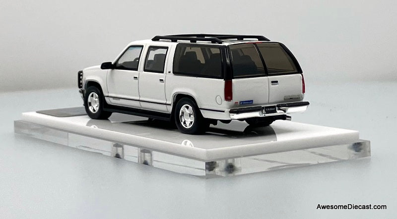 GMC Suburban GMT400 SUV, White 1:64 Diecast Model Car by Bliss