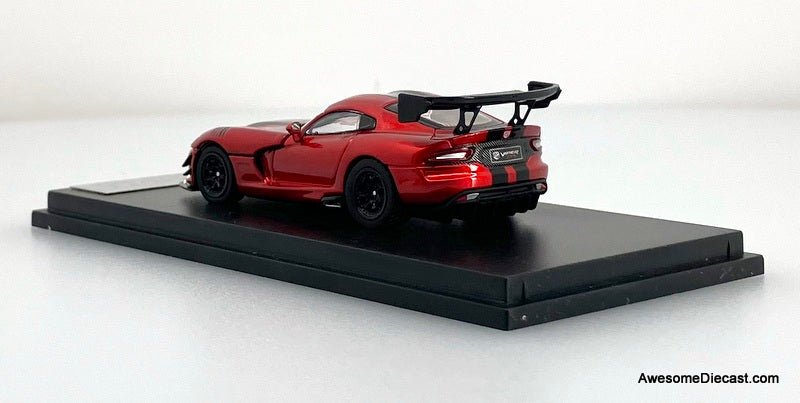 Dodge Viper ACR, Metallic Red 1:64 Diecast Model Car by Hone Model