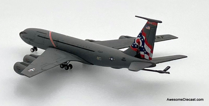 Boeing KC-135R Stratotanker USAF OH ANG #63-8013 1:400Diecast model Plane by Gemini Macs