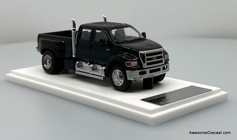 Ford F-650 Super Duty Turbo Diesel, Black 1:64 Diecast Model Truck by MK Miniatures