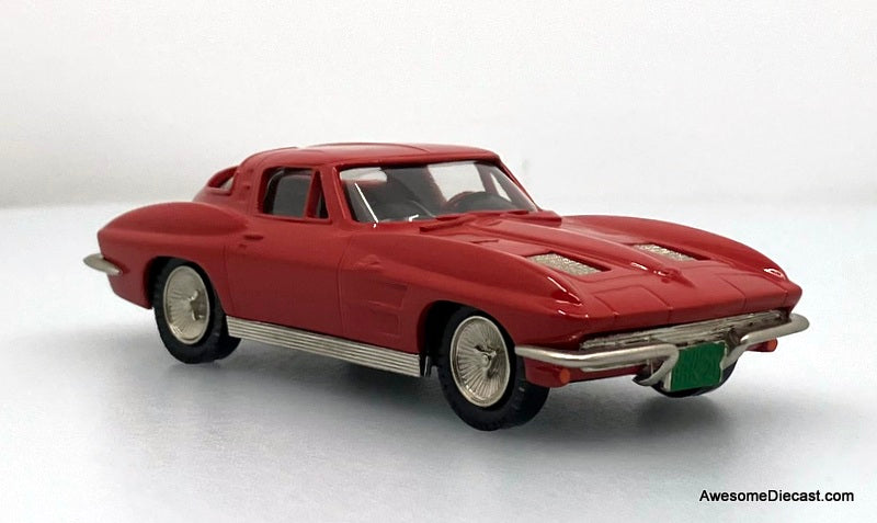 1963 Chevrolet Corvette Stingray Coupe, Red 1:43 White Metal Model Car by Brooklin Models