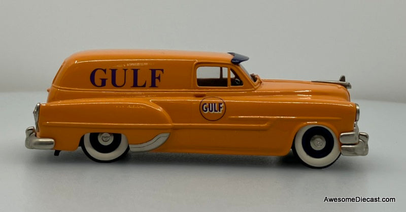 1953 Pontiac Delivery Van: Gulf Oil 1:43 White Metal Model Car by Brooklin Models