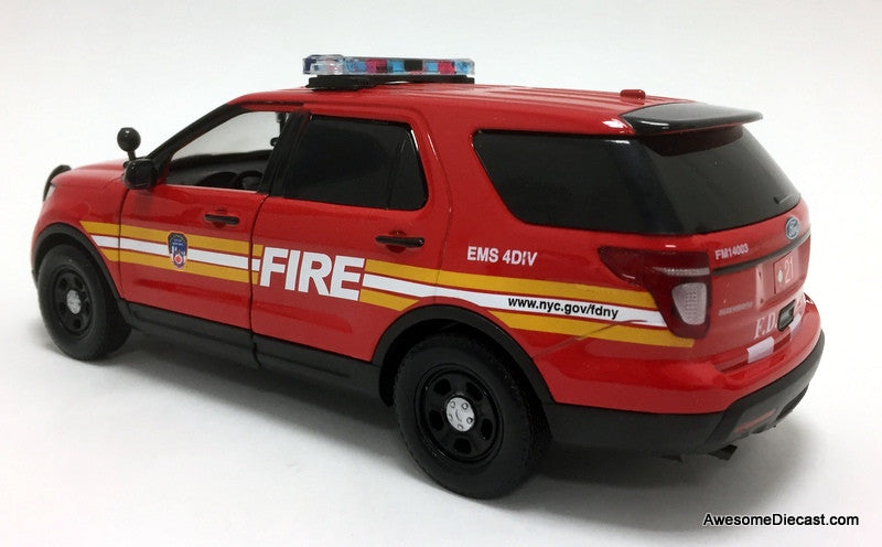 Motor Max 1:24 2015 Ford Police Interceptor: New York Fire Department