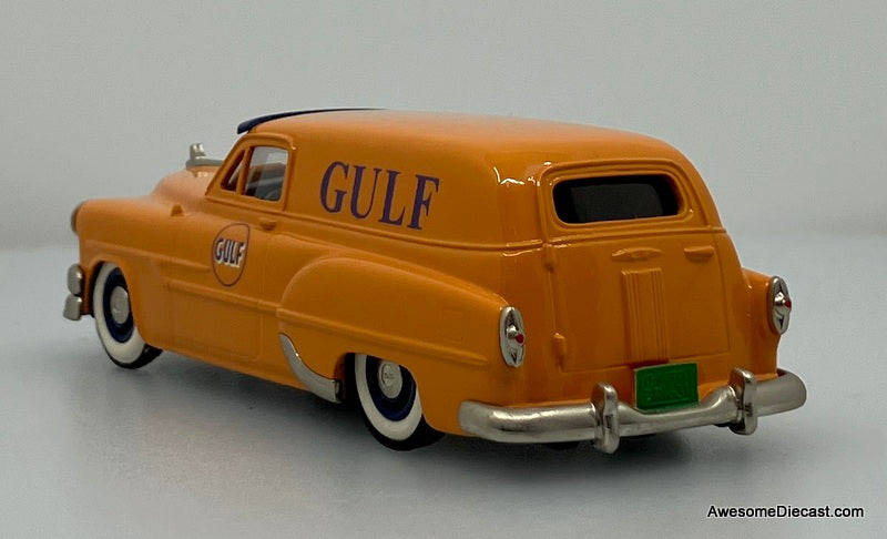 1953 Pontiac Delivery Van: Gulf Oil 1:43 White Metal Model Car by Brooklin Models