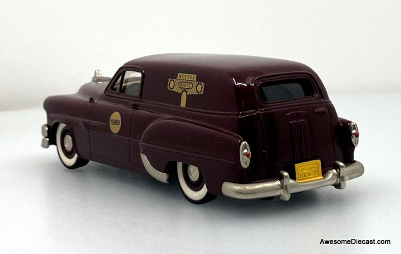 RARE!! 1953 Pontiac Sedan Delivery Van W.M.T.C 1:43 White Metal Model Car by Brooklin Models