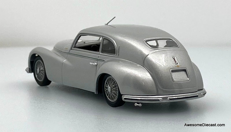 1947 Alfa Romeo 6C Freccia D'Oro, Silver 1:43 Diecast Model Car by Minichamps