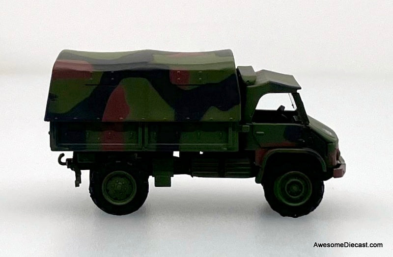 Mercedes Benz Unimog S404, Camouflage 1:87 Diecast Model Truck by Schuco