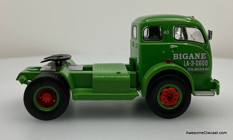 1950 White 3000 Day Cab w/Tanker Trailer: Sinclair Fuel 1:43 Diecast/ABS Plastic Model Truck by Altaya