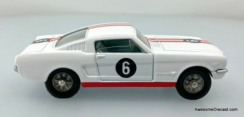 Corgi Re-Creation 1:46 1965 Ford Mustang Fastback Competition Model #6