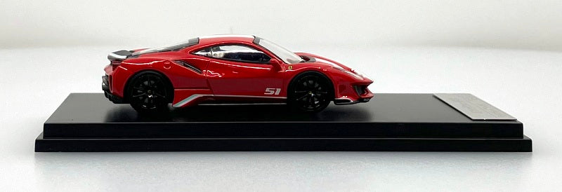 Ferrari 488 Pista, Red/White 1:64 Diecast Model Car by Ichiban Model