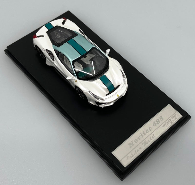 Ferrari 488 Pista, White/Green 1:64 Diecast Model Car by Ichiban Model