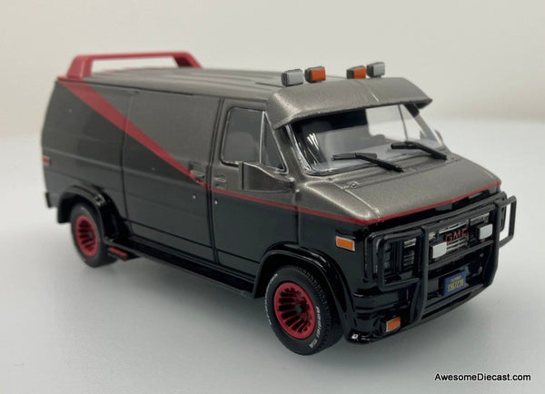 1983 GMC Vandura, Black/Gray: The 