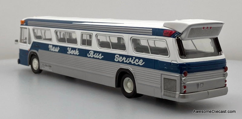 コーギー　Corgi GM ニューヨーカーバス 1/50 GM 5301 Fishbowl: New York Bus Service 1:50 Diecast Model Bus by