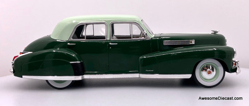 1941 Cadillac Fleetwood Sixty Special Sedan, Dark/Light Green 1:18 Diecast Model Car by MCG