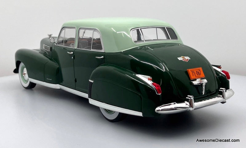 1941 Cadillac Fleetwood Sixty Special Sedan, Dark/Light Green 1:18 Diecast Model Car by MCG