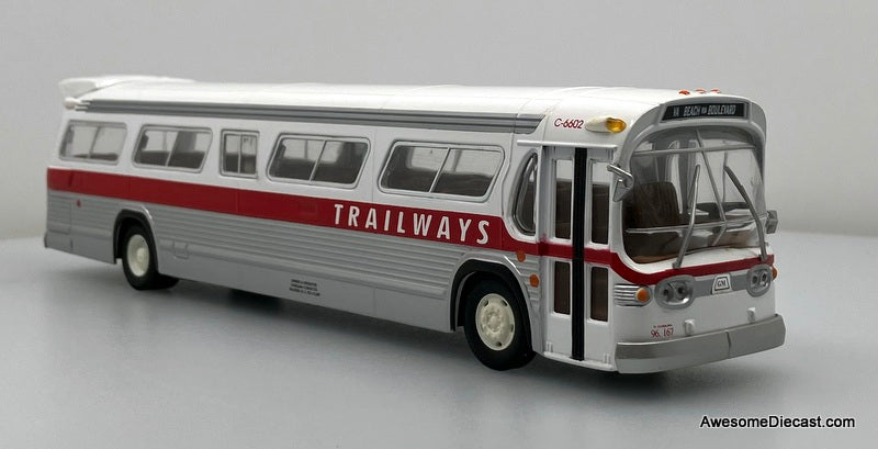 GM 5302: Trailways 1:50 Diecast Model Bus by Corgi