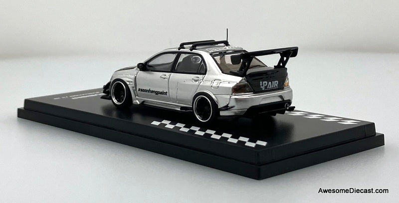 Mitsubishi Lancer Evolution IX, Moonlight Silver 1:64 Diecast Model Car by IHCM