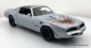 Pontiac Firebird Trans Am, Silver 1:18 Diecast Model Car by Maisto
