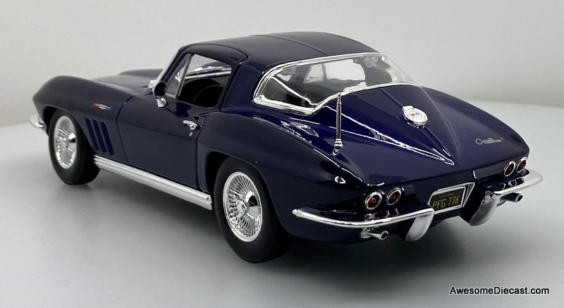 1965 Chevrolet Corvette, Metallic Blue 1:18 Diecast Model Car by Maisto