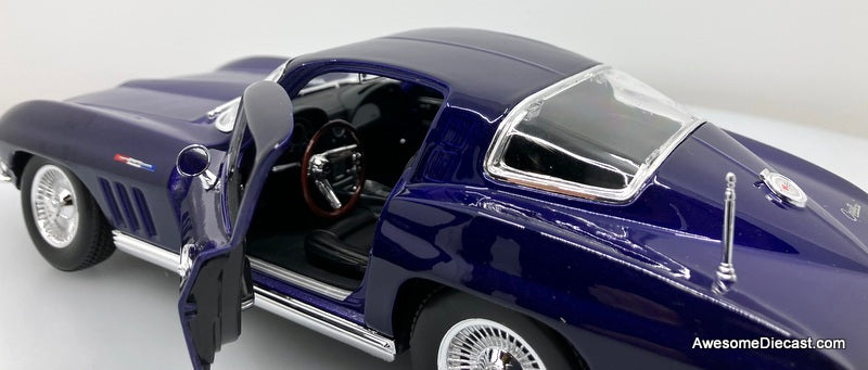 1965 Chevrolet Corvette, Metallic Blue 1:18 Diecast Model Car by Maisto