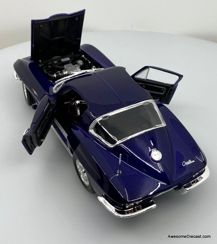 1965 Chevrolet Corvette, Metallic Blue 1:18 Diecast Model Car by Maisto