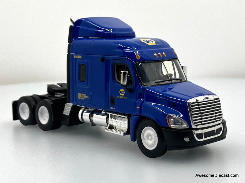 RARE!! Freightliner Sleeper tractor w/53' Trailer: NAPA Auto Parts 1:64 Diecast Model Truck by DCP
