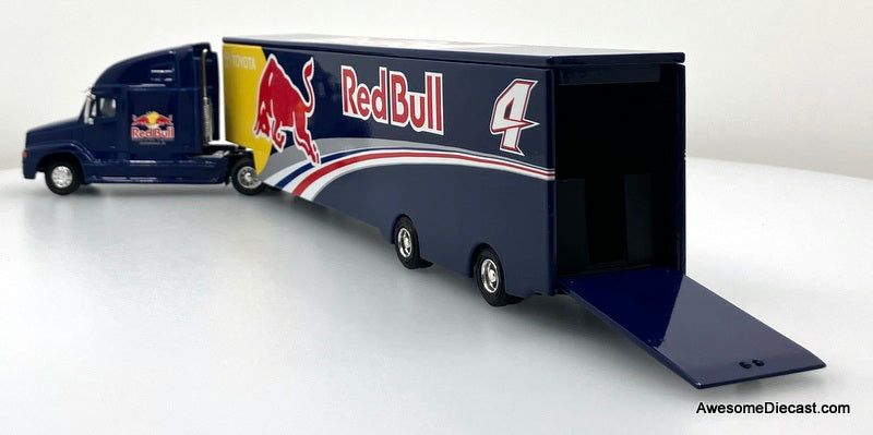 2011 Freightliner Sleeper Tractor w/Car Transporter: Kasey Kahne #4 Red Bull 1:64 Diecast Model Truck by Lionel