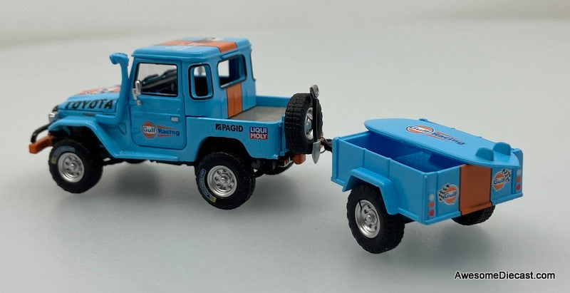 Toyota Land Cruiser FJ40 Pick-Up w/Trailer Gulf Livery 1:64 Diecast Model Car by Rhino Model