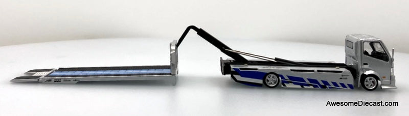 Hino H300 Flatbed Car Transporter: Silver/Blue 1:64 Diecast Model Truck by Supcar