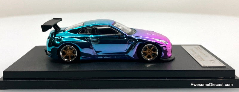 Nissan GT-R R35 Pandem Rocket Bunny, Pink/Blue Chrome 1:64 Diecast Model Car by Fuji