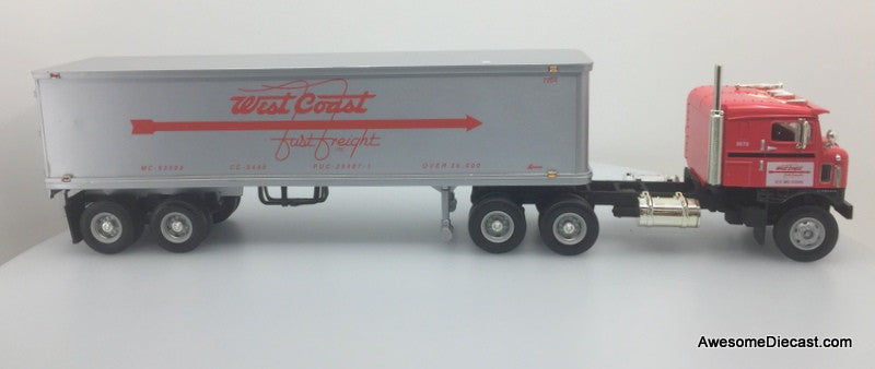 First Gear 1:34 1953 Kenworth Bull Nose Day Cab w/35' Dry Goods Trailer: West Coast Fast Freight