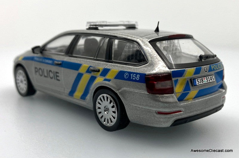 Skoda Octvia Wagon, Silver: Slovakia Police Department 1:43 Diecast Model Car by IXO