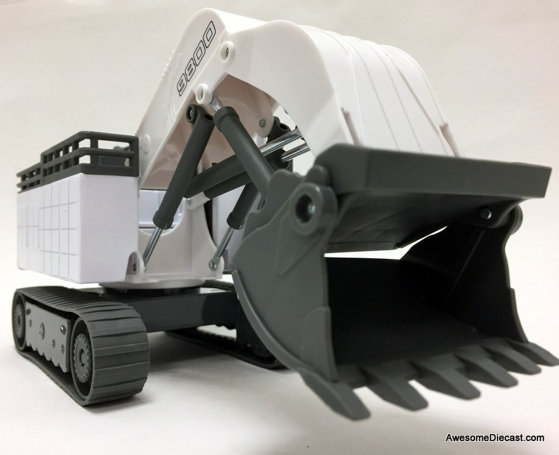SIKU 1:87 Liebherr Mining Excavator