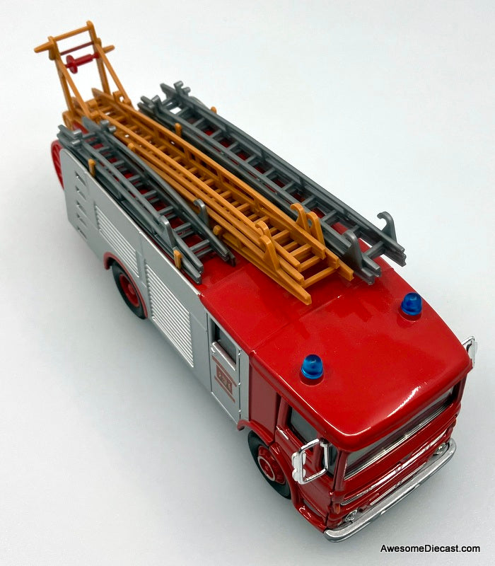 AEC Pumper: Hertfordshire Fire Brigade 1:50 Diecast Model Fire Truck by Corgi