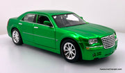2005 Chrysler 300C HEMI, Metallic Green 1:18 Diecast Model Car by Maisto