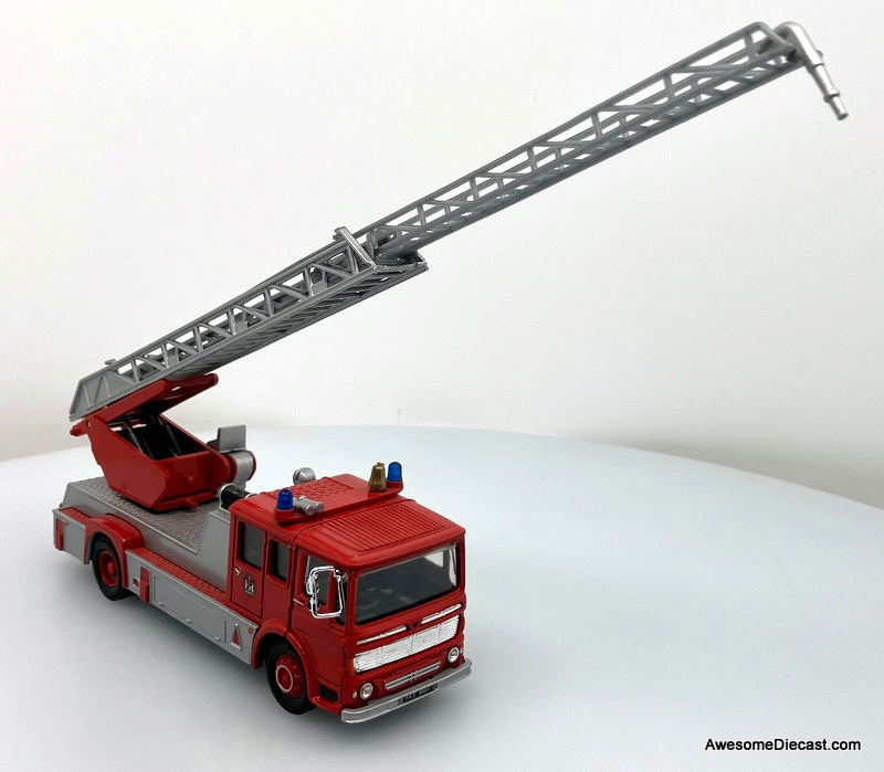 AEC Turntable Ladder: Bristol Fire Brigade 1:50 Diecast Model Fire Engine by Corgi