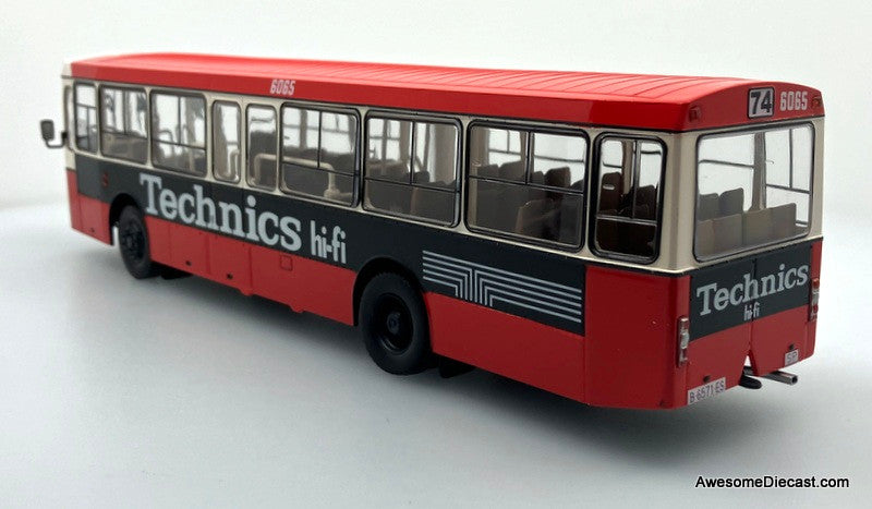 1980 Pegaso 6038 Transit Bus: TMB Barcelona (Spain) 1:43 ABS Plastic Model Bus by Hachette