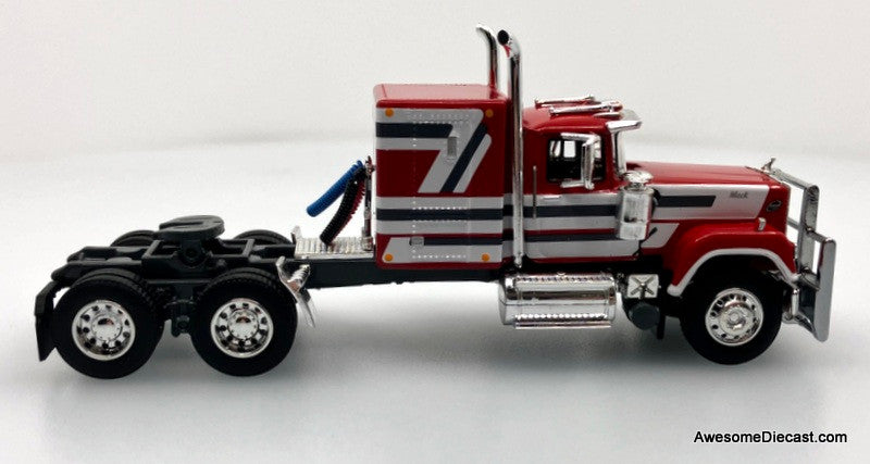 Mack Super Liner Sleeper Tractor w/Wilson 45' Livestock Trailer 1:64 Diecast Model Truck DCP by FG