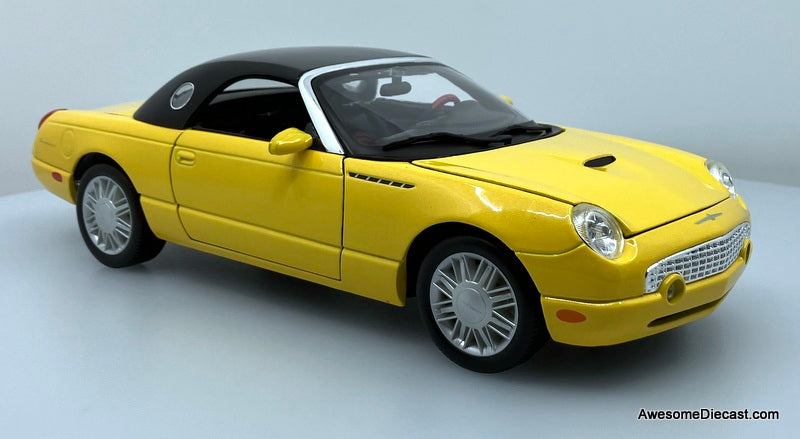 Ford Thunderbird Convertible (Hard Top On), Metallic Yellow 1:18 Diecast Model Car by Maisto