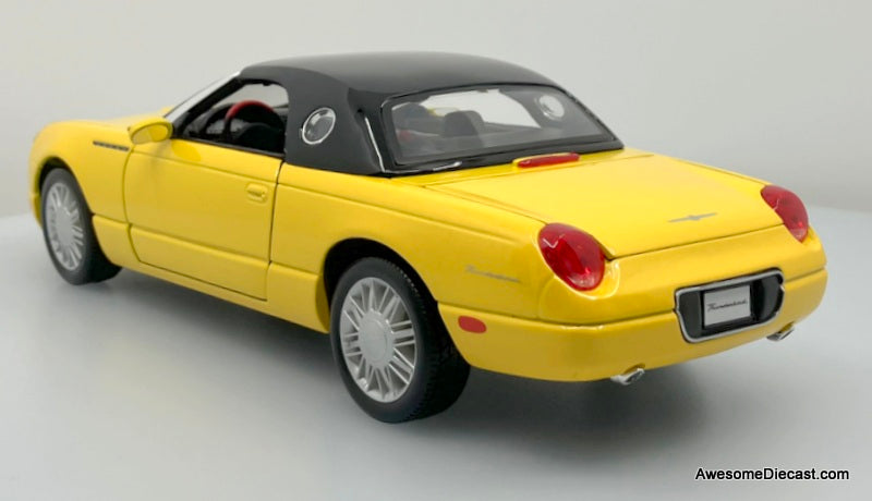 Ford Thunderbird Convertible (Hard Top On), Metallic Yellow 1:18 Diecast Model Car by Maisto