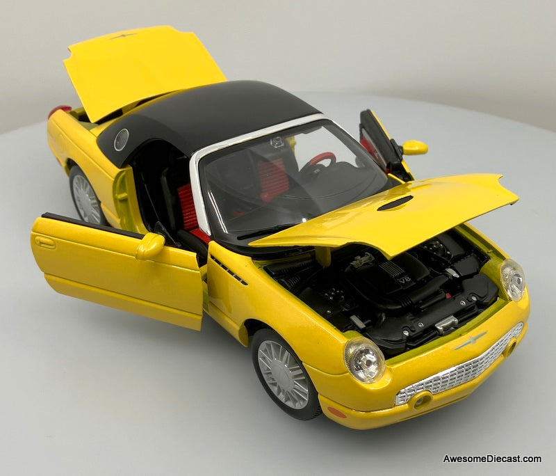 Ford Thunderbird Convertible (Hard Top On), Metallic Yellow 1:18 Diecast Model Car by Maisto