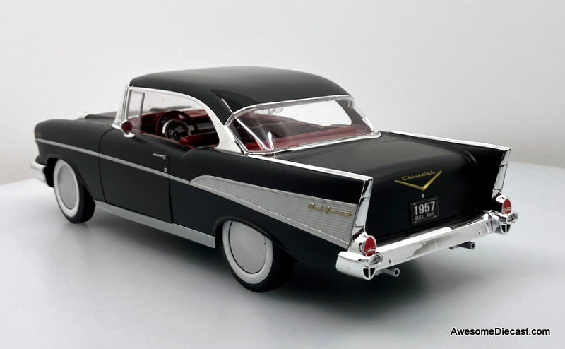 1957 Chevrolet Bel Air Coupe, Matte Black 1:18 Diecast Model Car by Maisto
