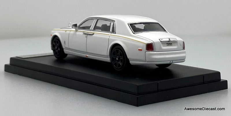 Rolls Royce Phantom V11, White 1:64 Diecast Model Car by Street Warrior