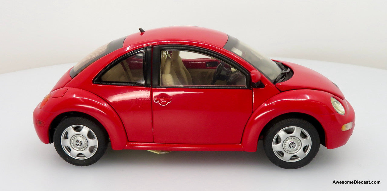Franklin Mint 1:24 1998 Volkswagen Beetle, Red