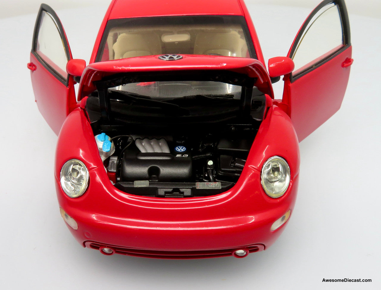 Franklin Mint 1:24 1998 Volkswagen Beetle, Red